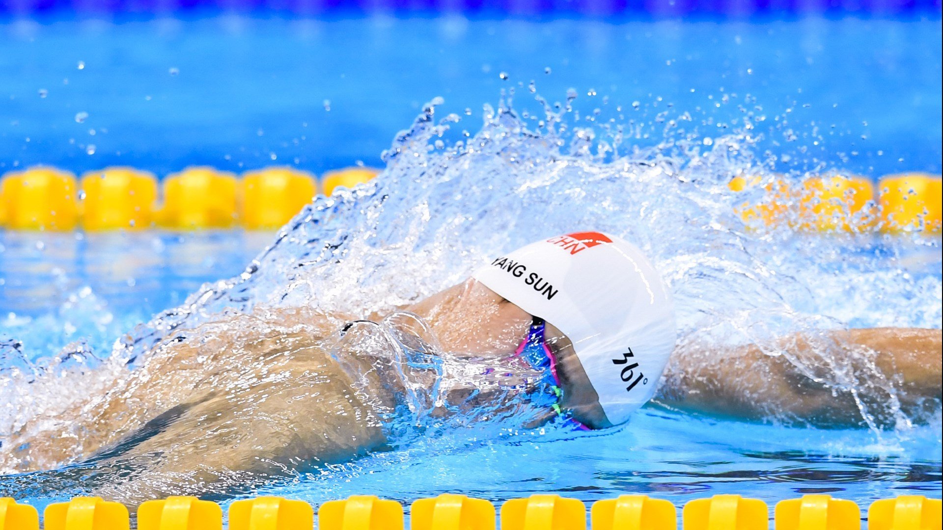 球队三分雨袭来,本场三分命中数创赛季新高,球队三分命中记录